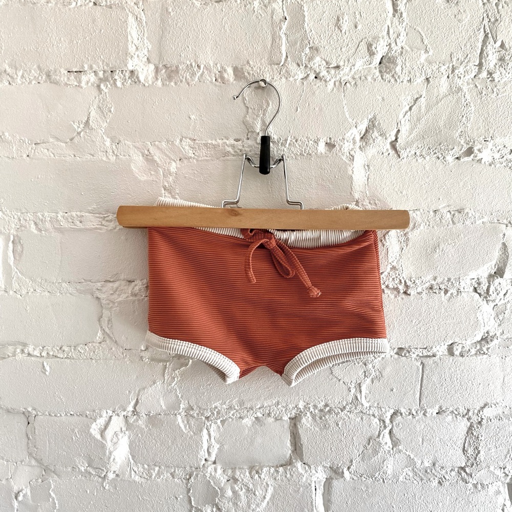 ZULU & ZEPHYR ribbed swim suit